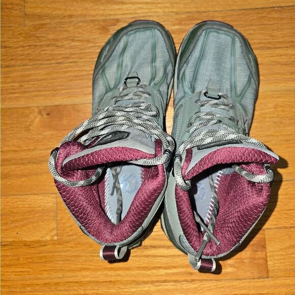 Altra Women's Lone Peak All-Weather Waterproof Mid Trail Hiking Boots 7.5 - Picture 4 of 7